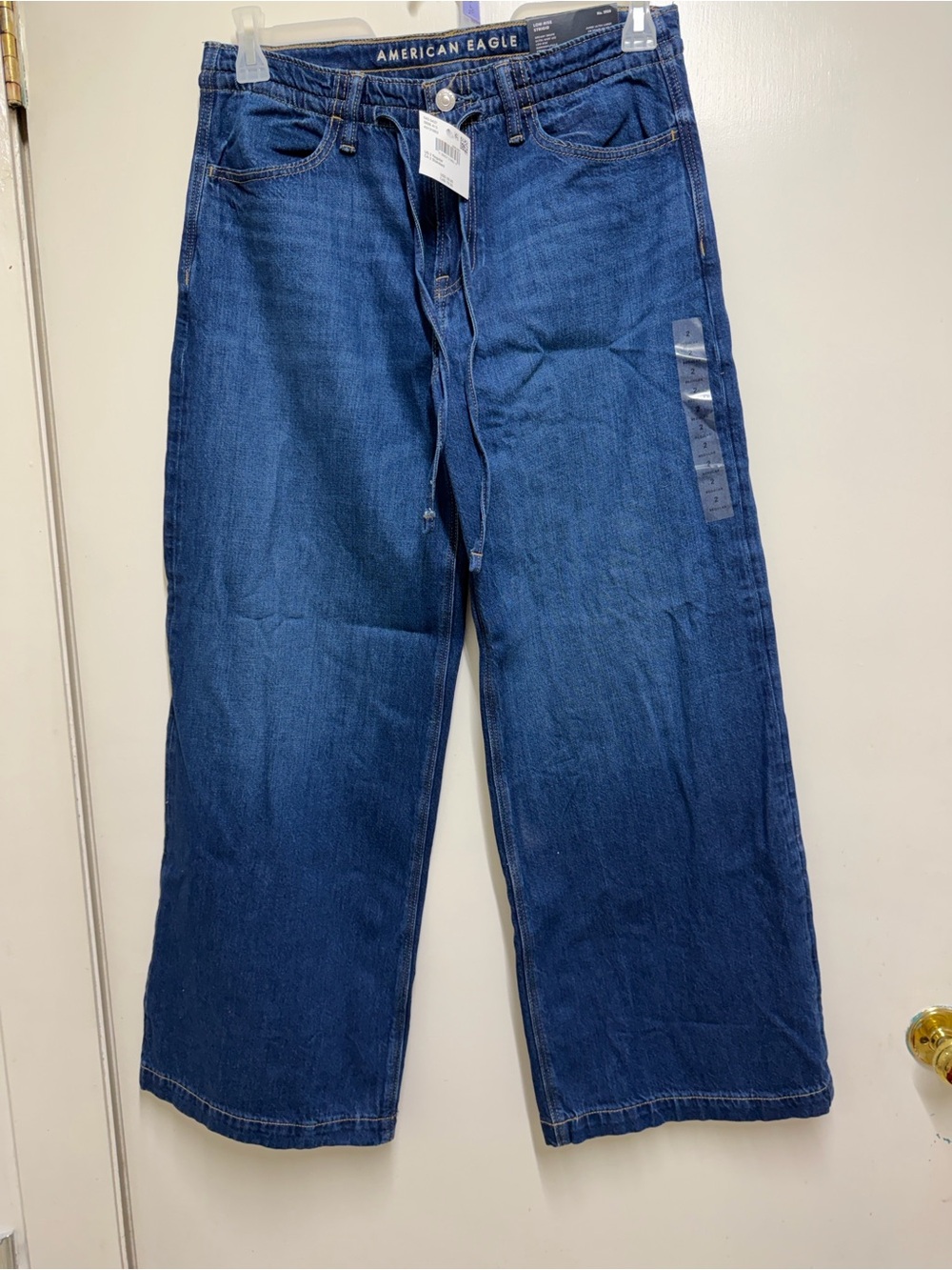 NWT American Eagle Outfitters Dreamy Drape Ultra Wide Leg Jeans - Dark Blue.